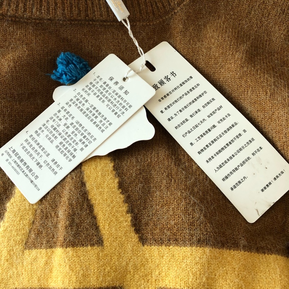 Star Cashmere Wool Blended Sweater - Picture 7 of 9